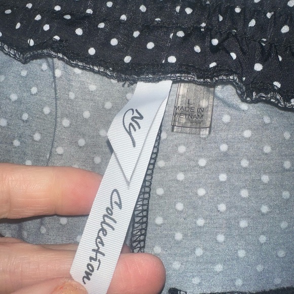 Black and White Polka Dot Wide-Leg Pants/Pajama Pants. Large. MUST BE BUNDLED - Picture 2 of 7